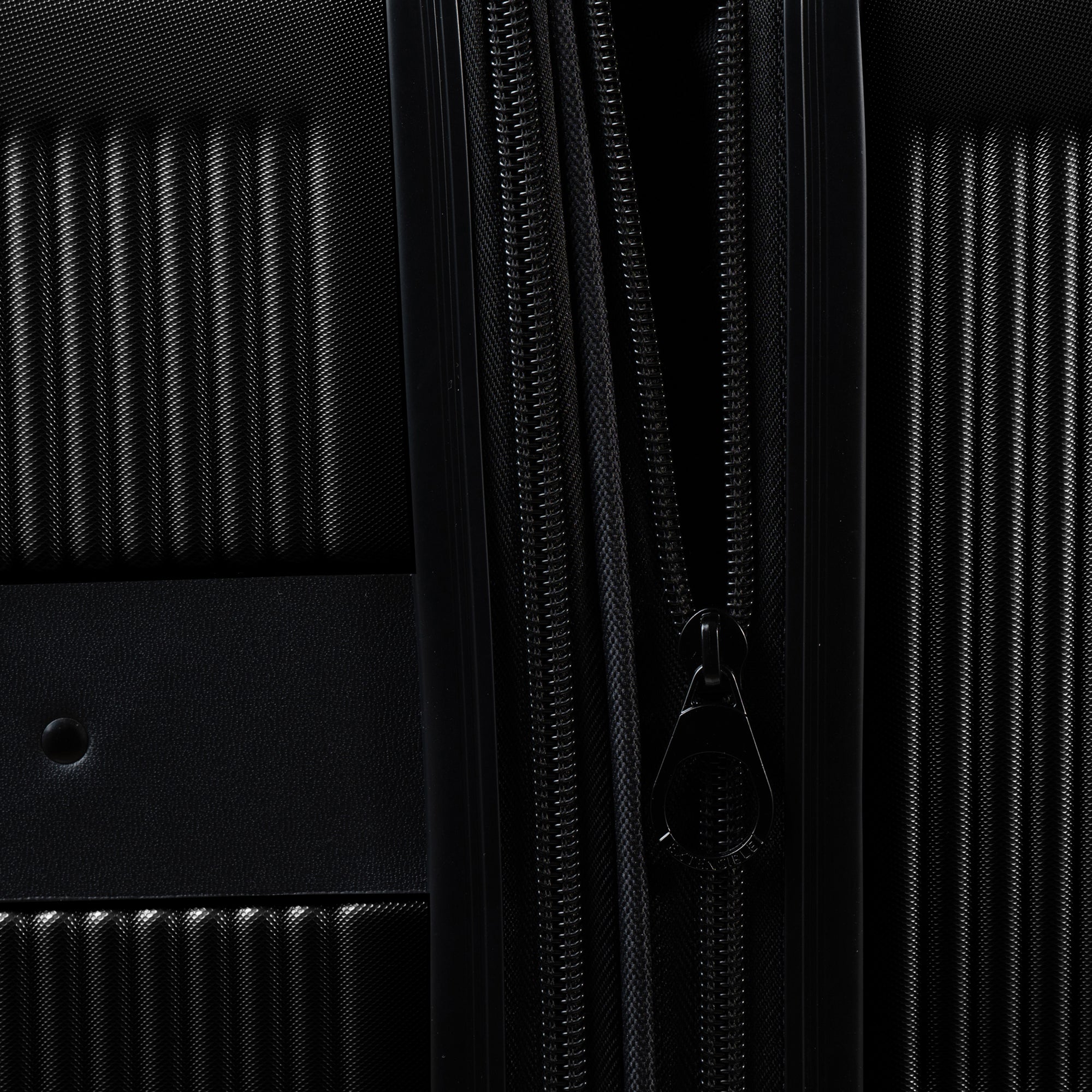 Onyx II / 3-Piece Luggage Set – Champs Luggage